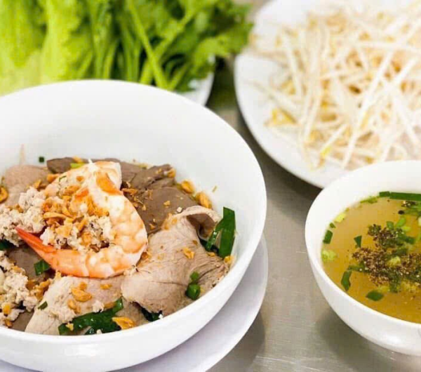 Hủ Tiếu Nam Vang Đặc Biệt