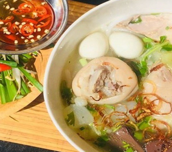 Bánh Canh Bột Gạo Đặc Biệt